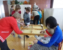 20.02.2021 г. Праздник посвященный Дню защитника Отечества. В рамках мероприятия : спортивные соревнования  среди детей и подростков с ОВЗ. Спортивные соревнования по настольным спортивным играм среди детей  и родителей.